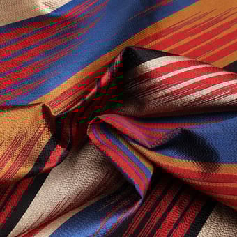Siam Silk Tricolore Nobilis
