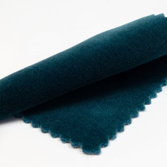Odeon Velvet Noir Olivades