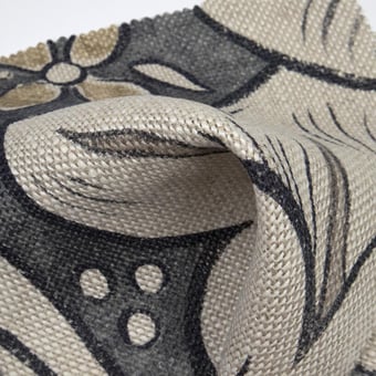 Tissu Pure Bachelors Button Print Horned Poppy Grey Morris and Co