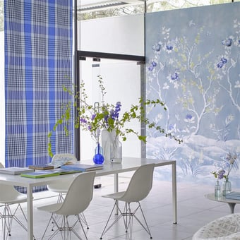 Papel pintado mural panorámico Manohari Blossom Designers Guild