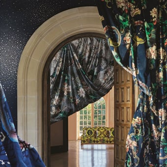 Papel pintado mural panorámico Persian Nights Agate Christian Lacroix