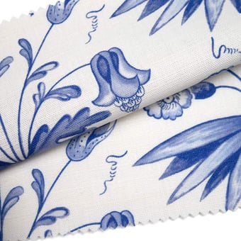 Stoff Primrose & Columbine Delft Blue Morris and Co