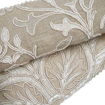 Schleier Pure Net Ceiling Stickerei Flax Morris and Co