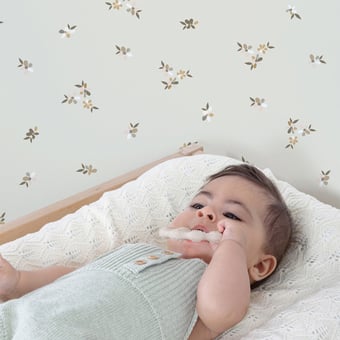 Papel pintado Floral Whisper Snow Lilipinso