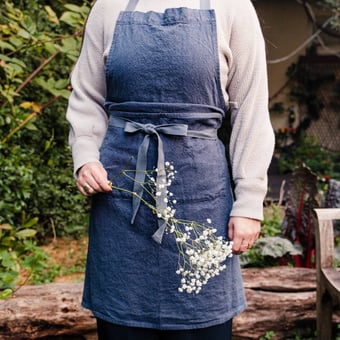 Doudou Indigo Apron Indigo Charvet Editions