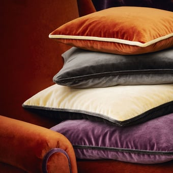 Velours Quartz Grape Zoffany