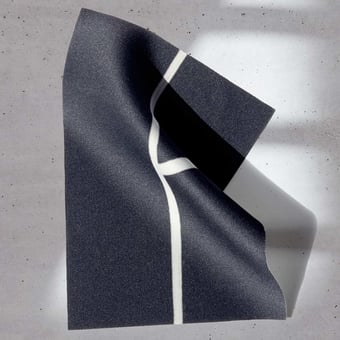 Stoff Untitled AB3 Cendré Kvadrat