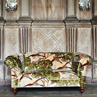 Terciopelo Flying Ducks Sky Mulberry