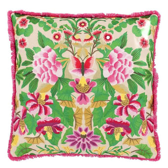 Cojín Ikebana Damask Embroidered Fuchsia Designers Guild