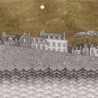 Papier peint panoramique Promenade à Roscoff Graphite Etoffe.com x Catherine Prigent